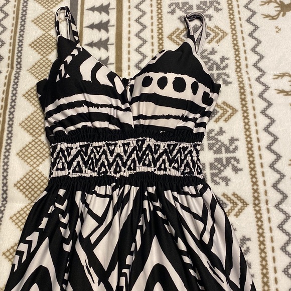 Maxi dress - Picture 3 of 4